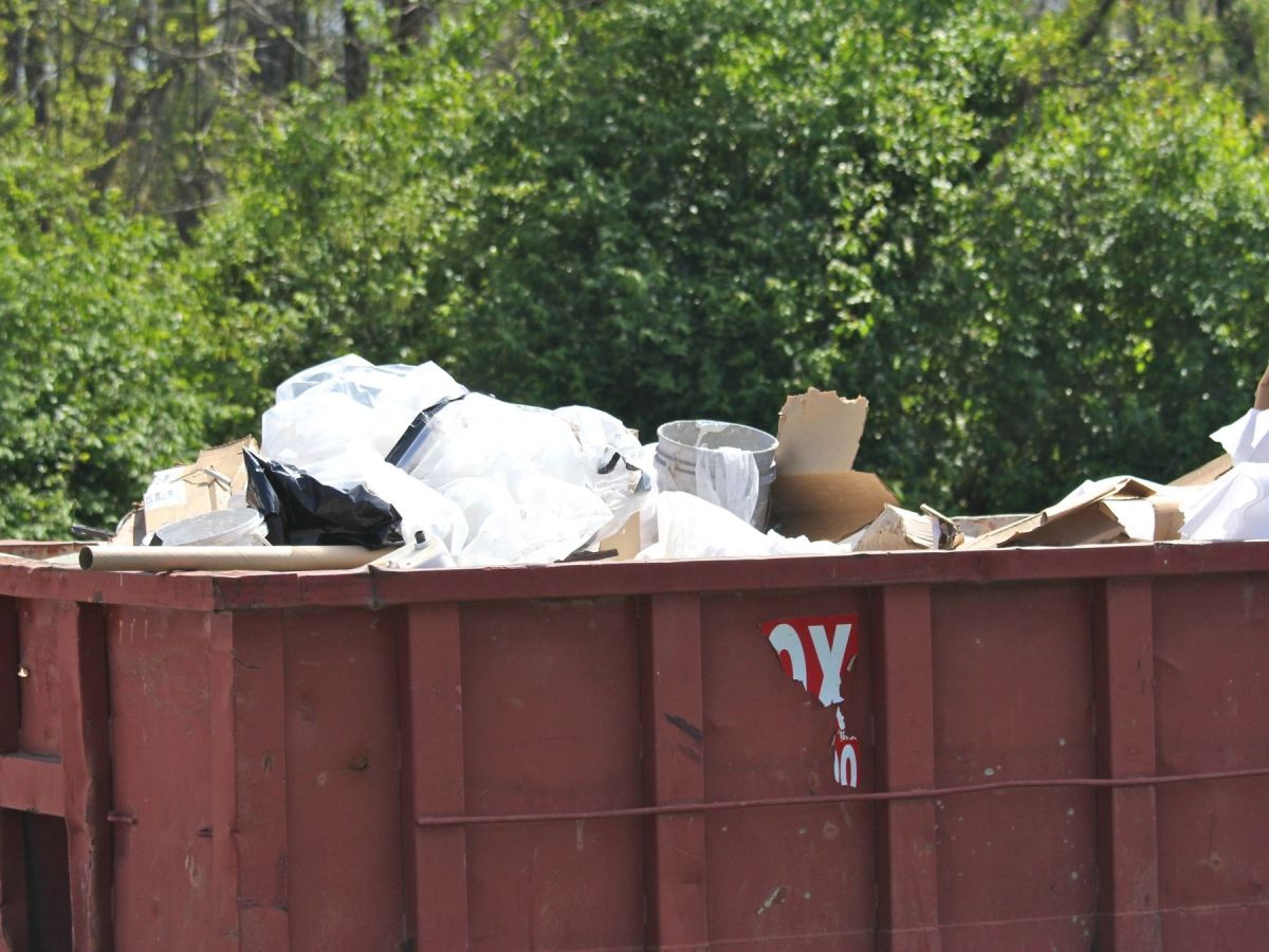 Wywóz odpadów – dlaczego jest tak ważny?